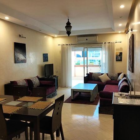 Appart Najia Au Centre Kenitra Avec Grande Terrasse Exterior photo